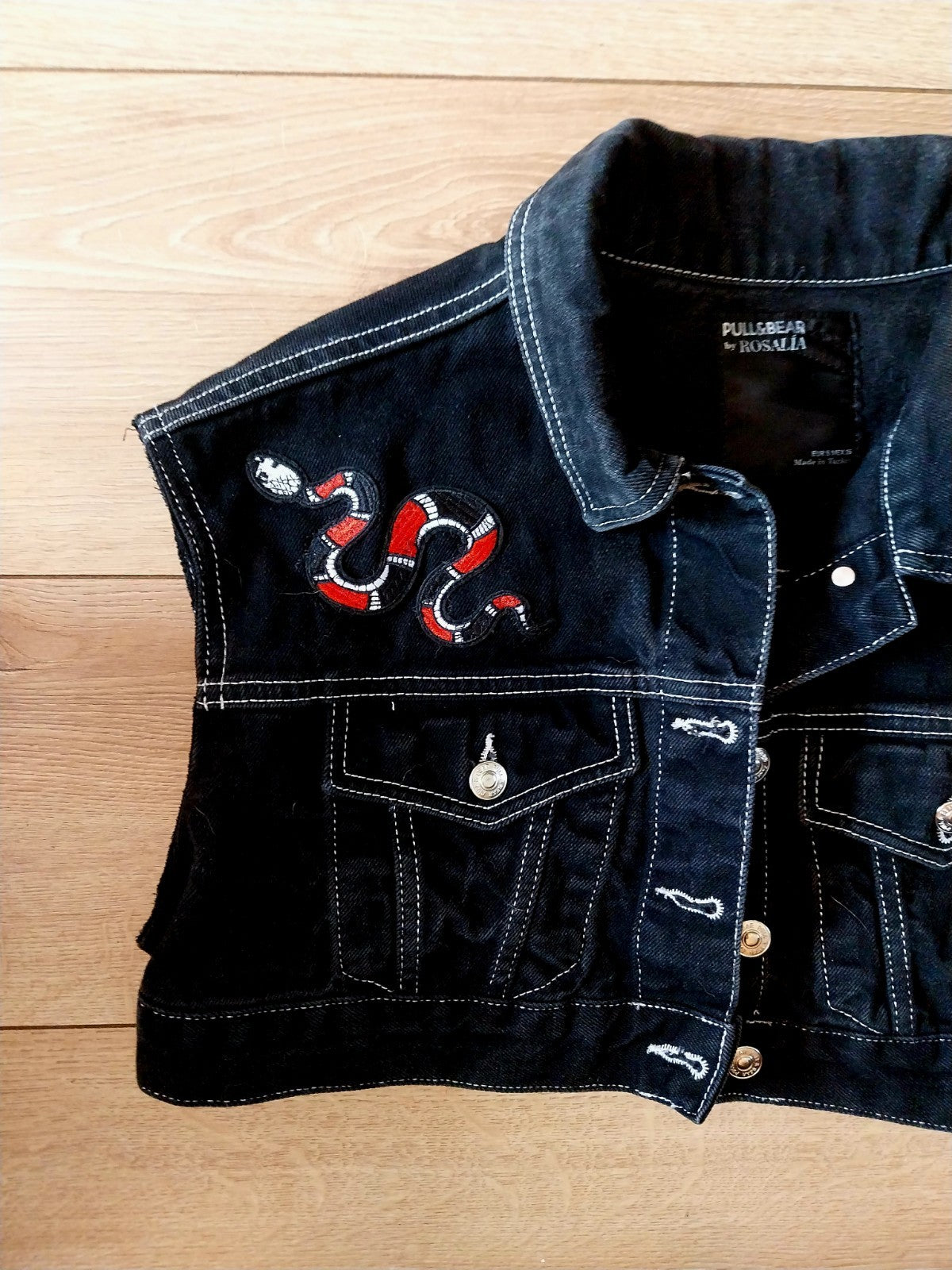 Guns n Roses Patch Black denim Waistcoat Size Small  Festival Snake Metalhead