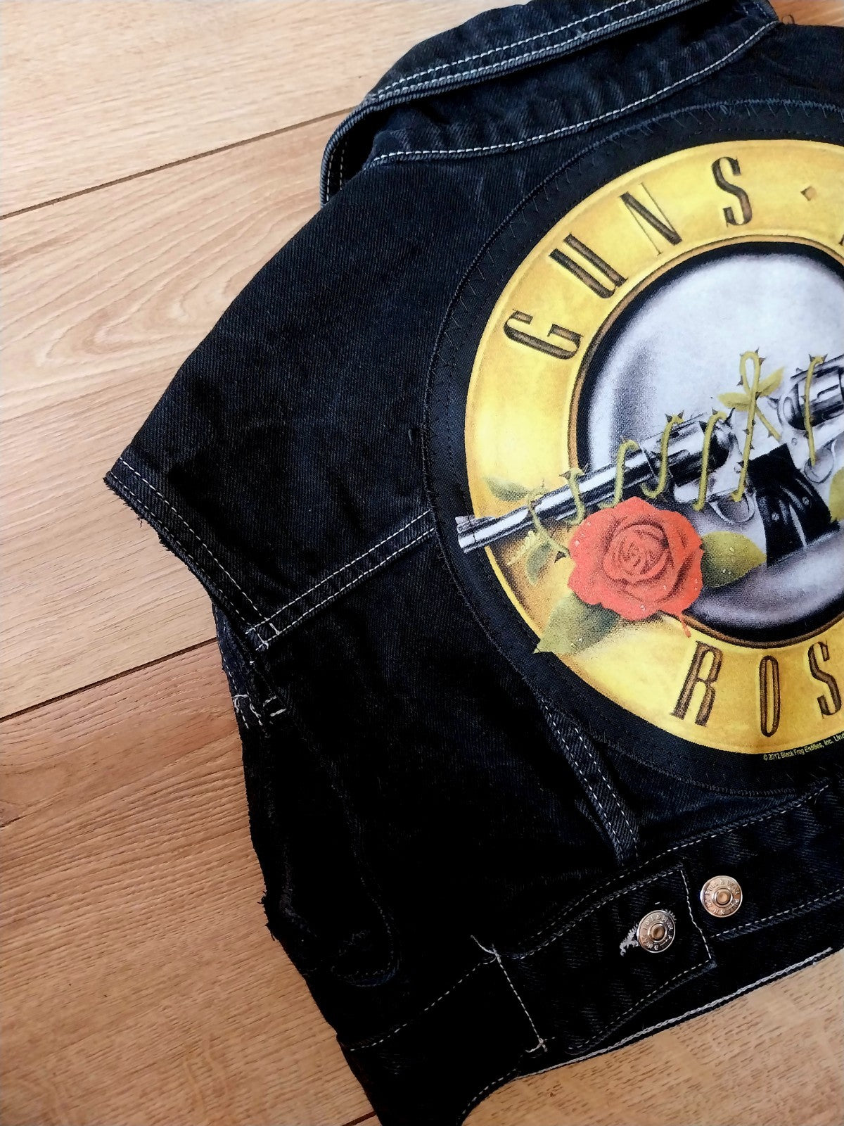 Guns n Roses Patch Black denim Waistcoat Size Small  Festival Snake Metalhead
