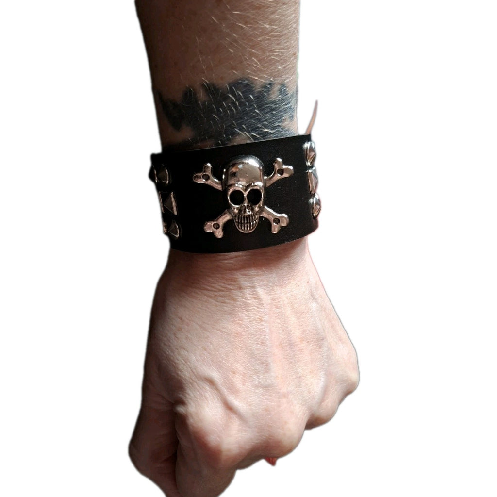 Skull Stud Punk  Bracelet Cuff Goth Emo PU Leather Festival Alternative