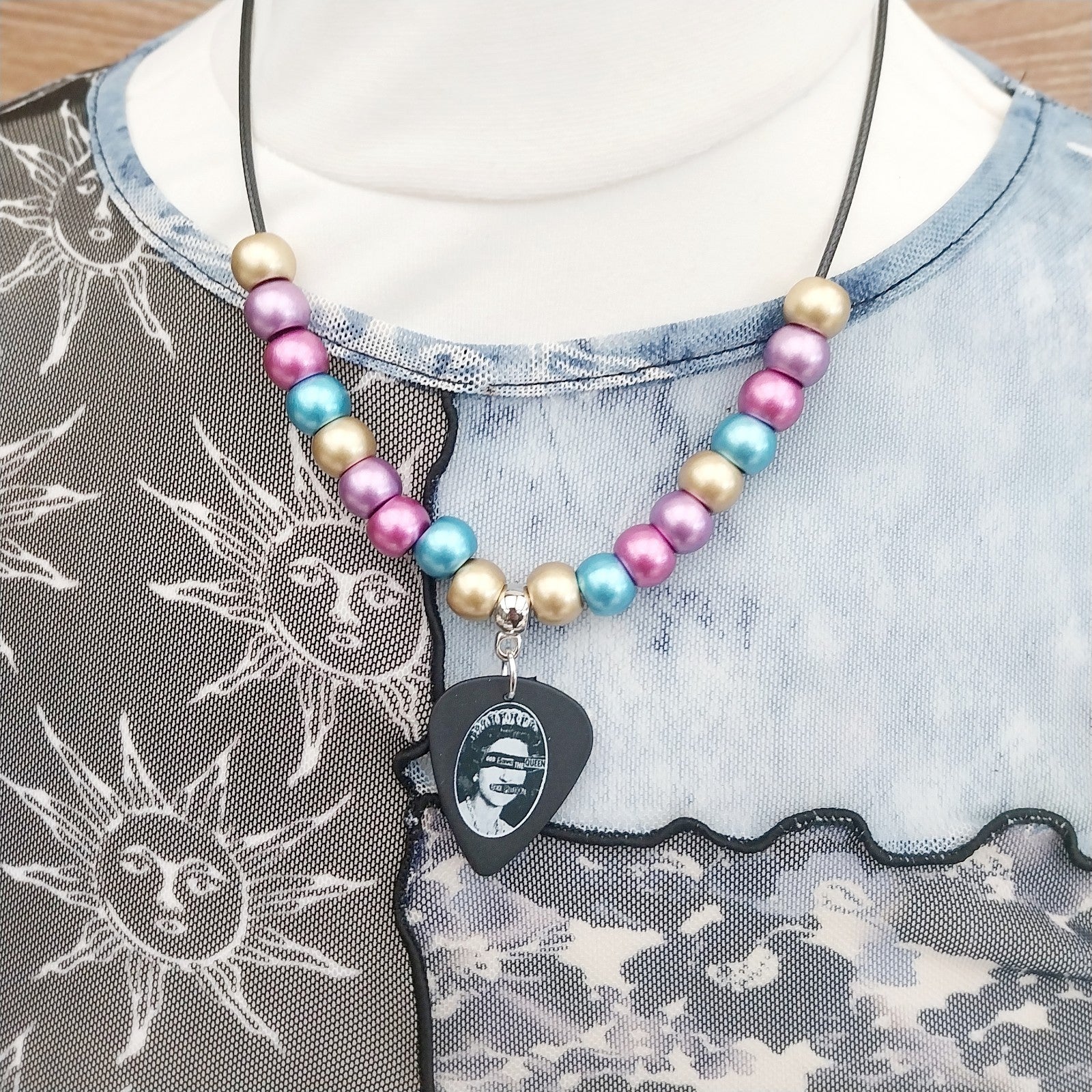 Handmade Sex Pistols God Save The Queen Necklace Punk Festival guitar plectrum